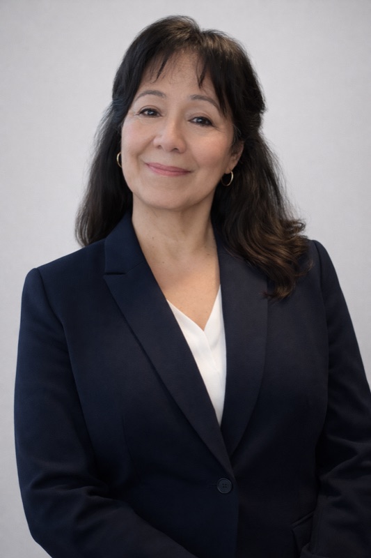 Portrait of REALTOR Yvonne Russell